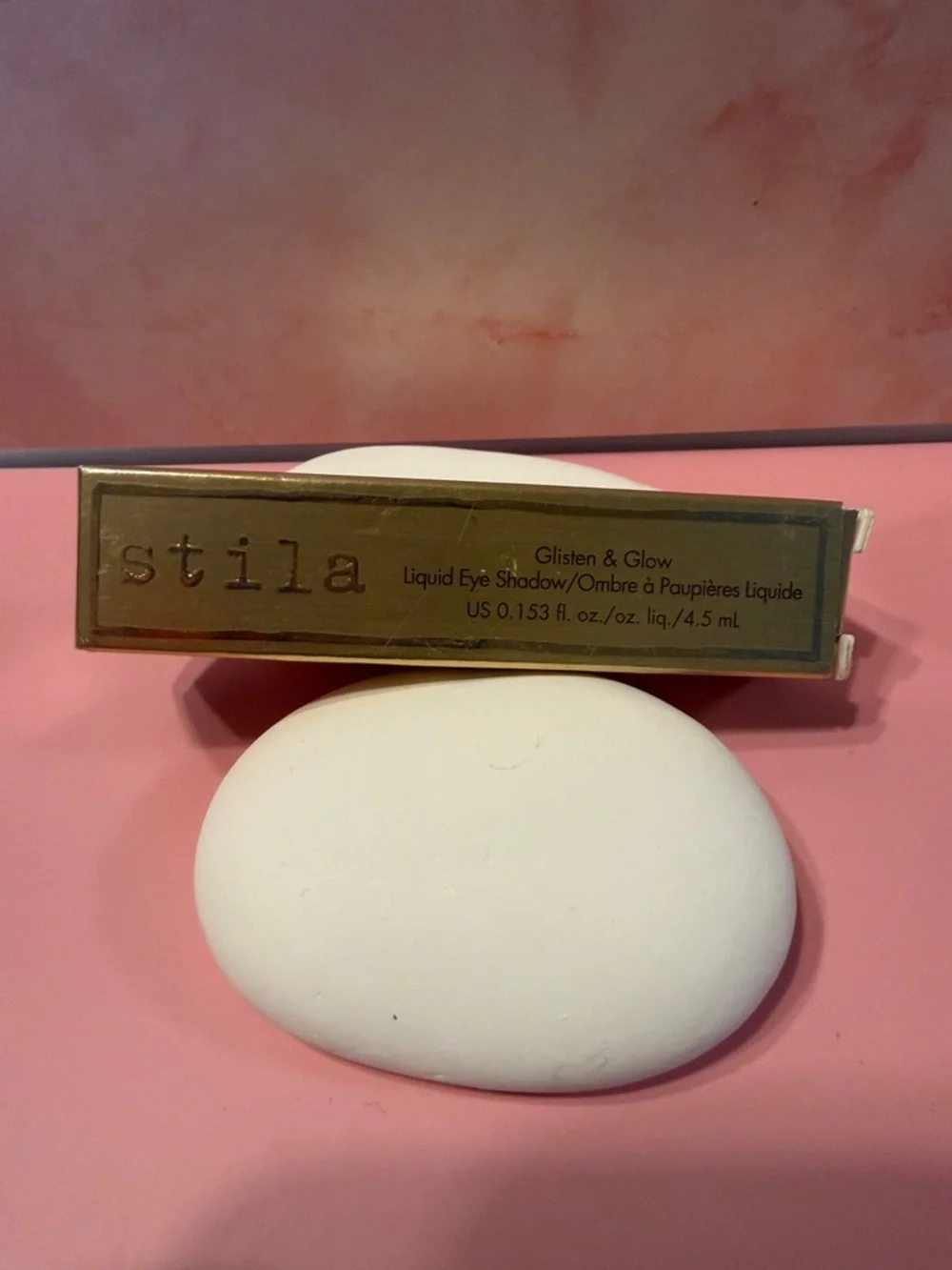 Stila Glisten & Glow Liquid Eye Shadow - Champagne Shimmer Gold - Picture 1 of 4